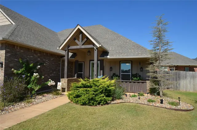 Photo 4 — 17908 Groveton Boulevard, Edmond, OK 73012