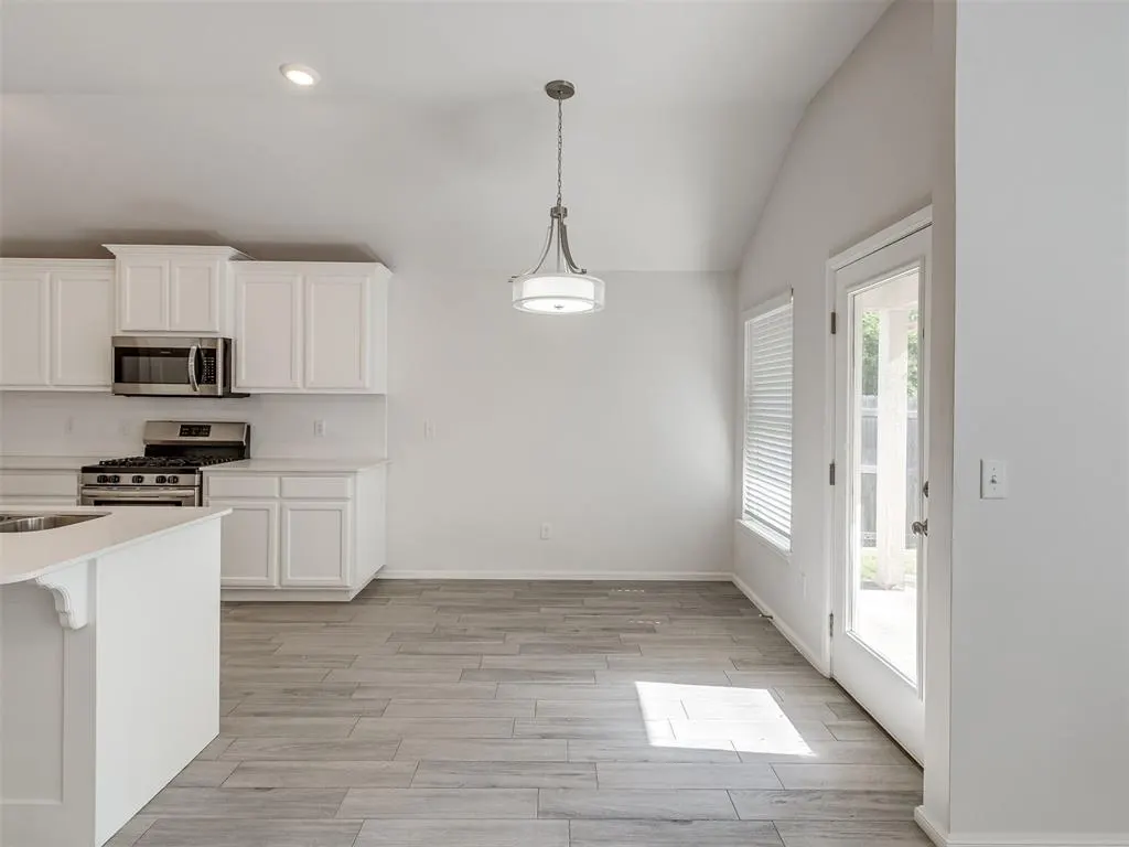 Photo 24 — 240 Evermore Lane, Yukon, OK 73099