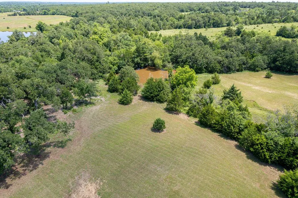 Photo 10 — 2501 SE 119th Street, McLoud, OK 74851