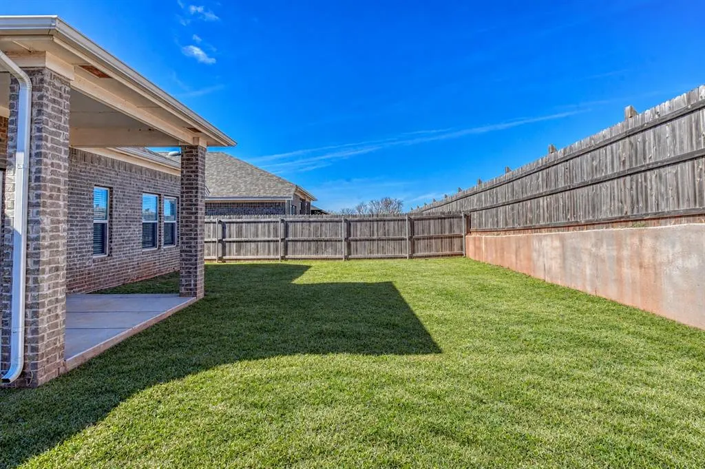 Photo 42 — 3901 NW 177th Street, Edmond, OK 73012