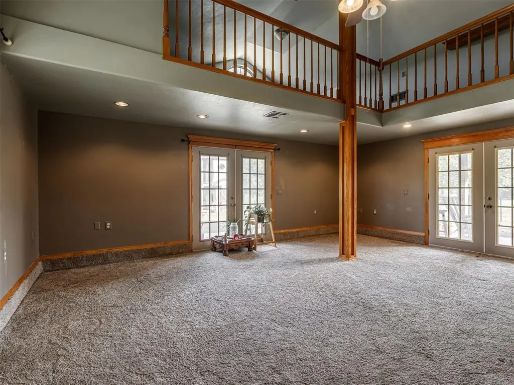 Photo 3 — 409 NE 9th Street, Blanchard, OK 73010