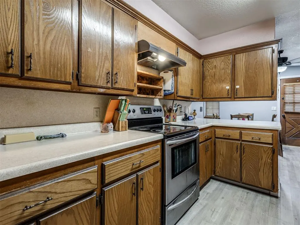 Photo 17 — 409 NE 9th Street, Blanchard, OK 73010