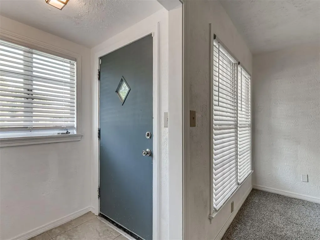 Photo 9 — 4304 NW 20th Street, Oklahoma City, OK 73107