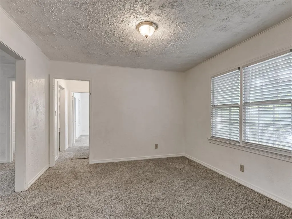 Photo 15 — 4304 NW 20th Street, Oklahoma City, OK 73107