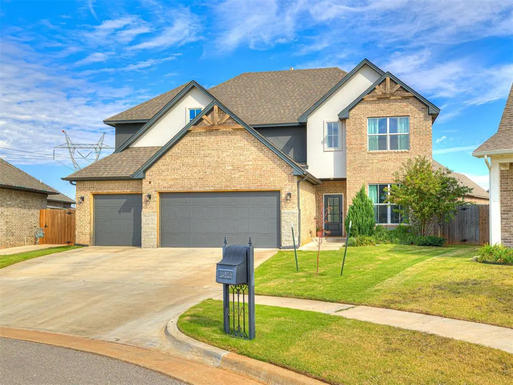 Photo 2 — 14516 Chambery Court, Yukon, OK 73099
