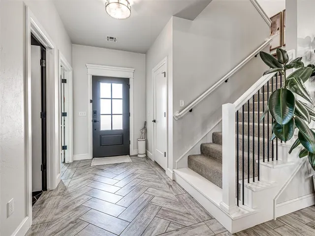 Photo 5 — 14516 Chambery Court, Yukon, OK 73099