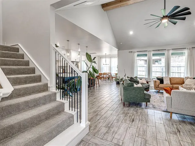 Photo 6 — 14516 Chambery Court, Yukon, OK 73099