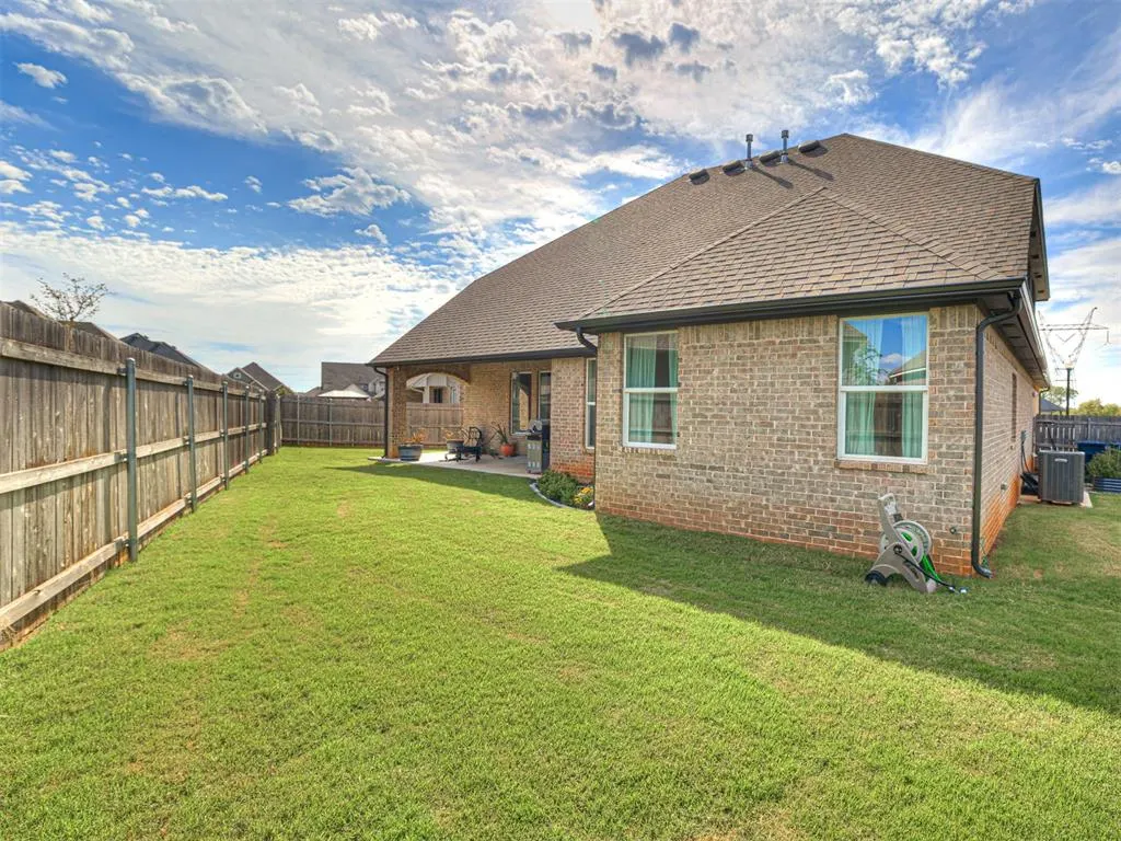 Photo 45 — 14516 Chambery Court, Yukon, OK 73099