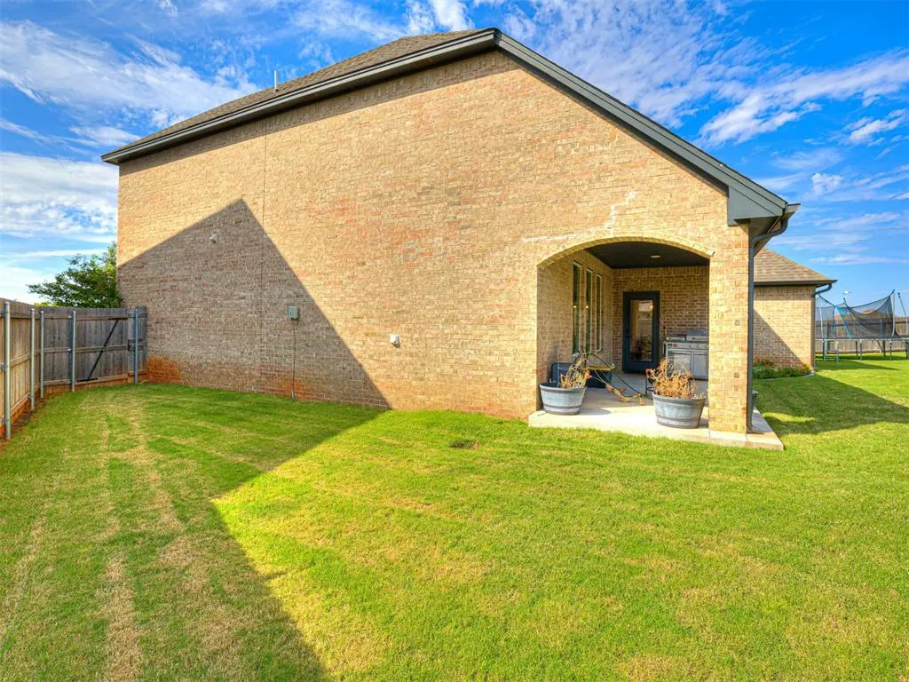 Photo 47 — 14516 Chambery Court, Yukon, OK 73099