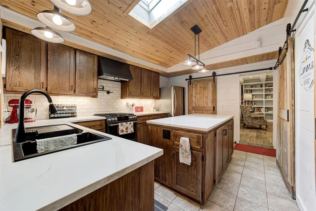 Photo 13 — 10311 S Sooner Road, Guthrie, OK 73044