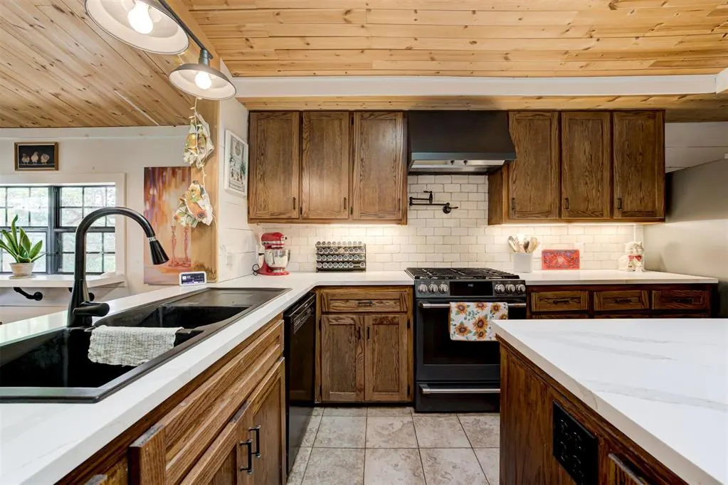 Photo 14 — 10311 S Sooner Road, Guthrie, OK 73044