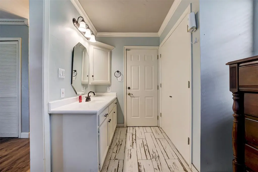 Photo 33 — 10311 S Sooner Road, Guthrie, OK 73044