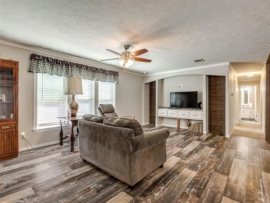 Photo 5 — 13420 NE 50th Streets, Choctaw, OK 73020