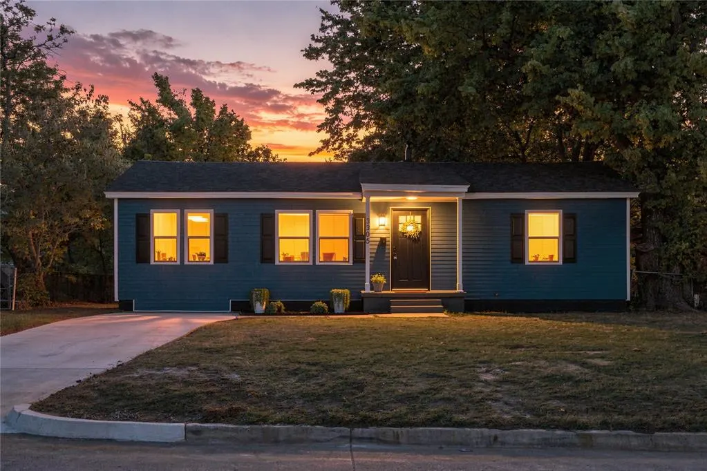 Photo 2 — 3305 SE 21st Street, Del City, OK 73115