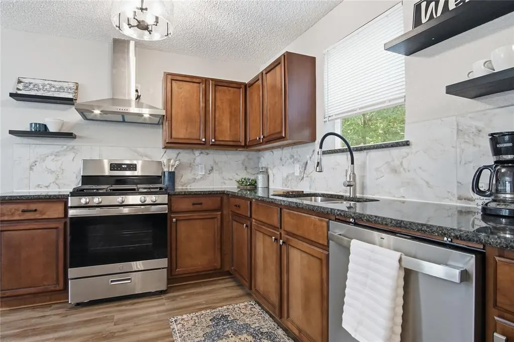 Photo 10 — 3305 SE 21st Street, Del City, OK 73115