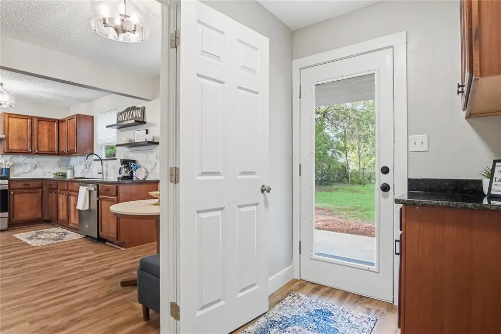 Photo 13 — 3305 SE 21st Street, Del City, OK 73115