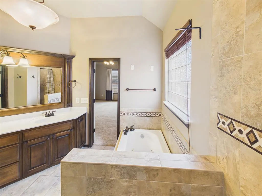 Photo 24 — 8508 NW 111th Street, Oklahoma City, OK 73162