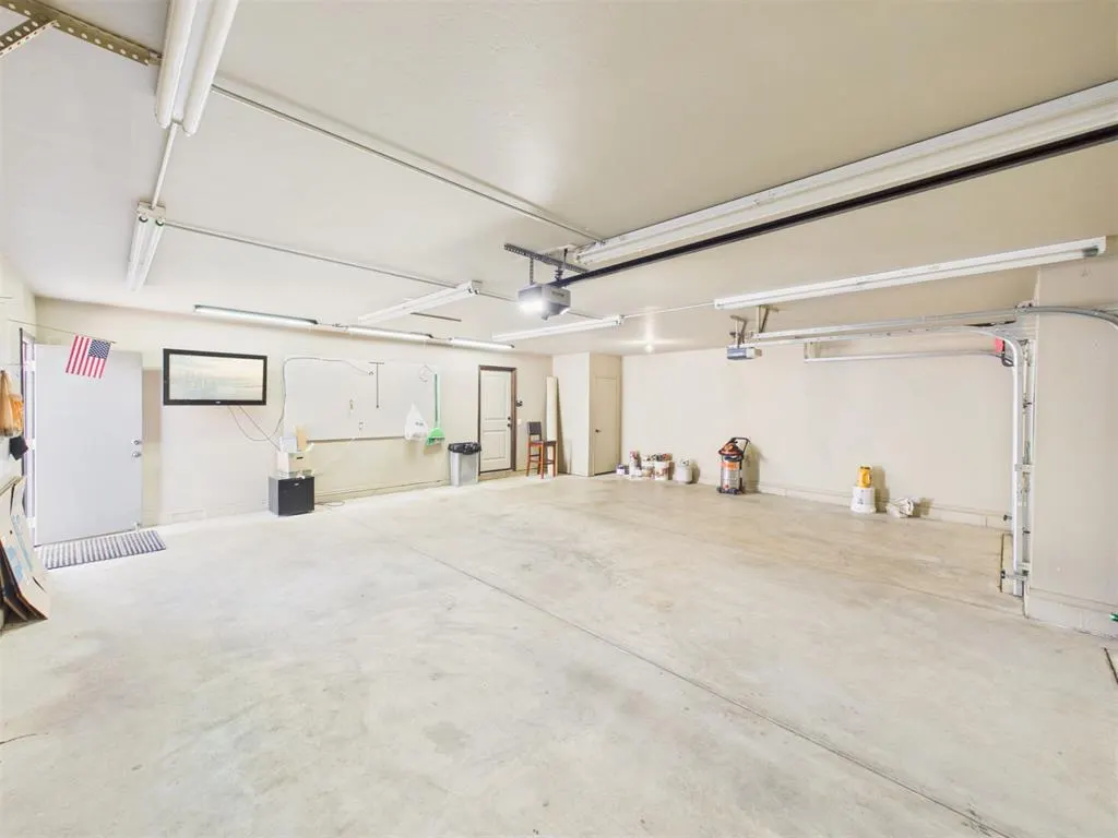 Photo 40 — 8508 NW 111th Street, Oklahoma City, OK 73162