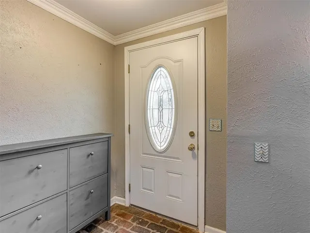 Photo 4 — 3321 Rock Creek Way, Oklahoma City, OK 73120