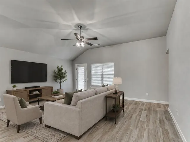 Photo 6 — 2406 Heather Road, Blanchard, OK 73010