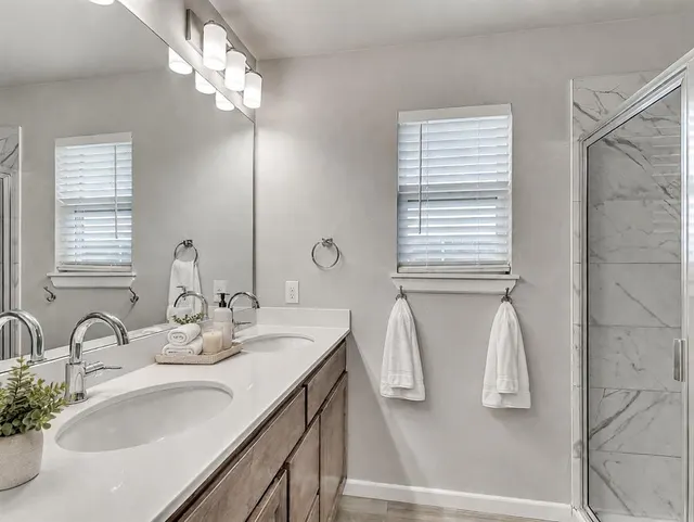 Photo 8 — 2406 Heather Road, Blanchard, OK 73010