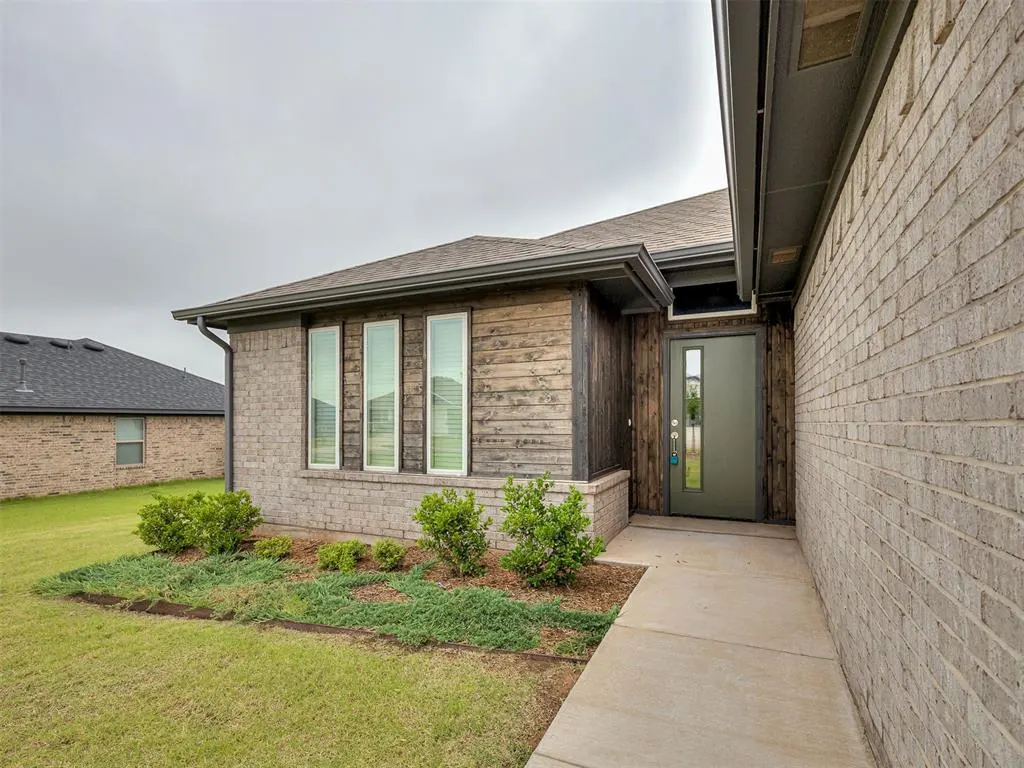 Photo 15 — 2406 Heather Road, Blanchard, OK 73010