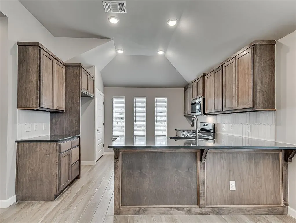 Photo 21 — 2406 Heather Road, Blanchard, OK 73010