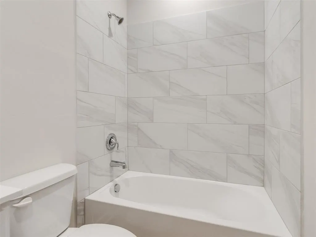 Photo 8 — 1242 Burlywood Lane, Piedmont, OK 73078