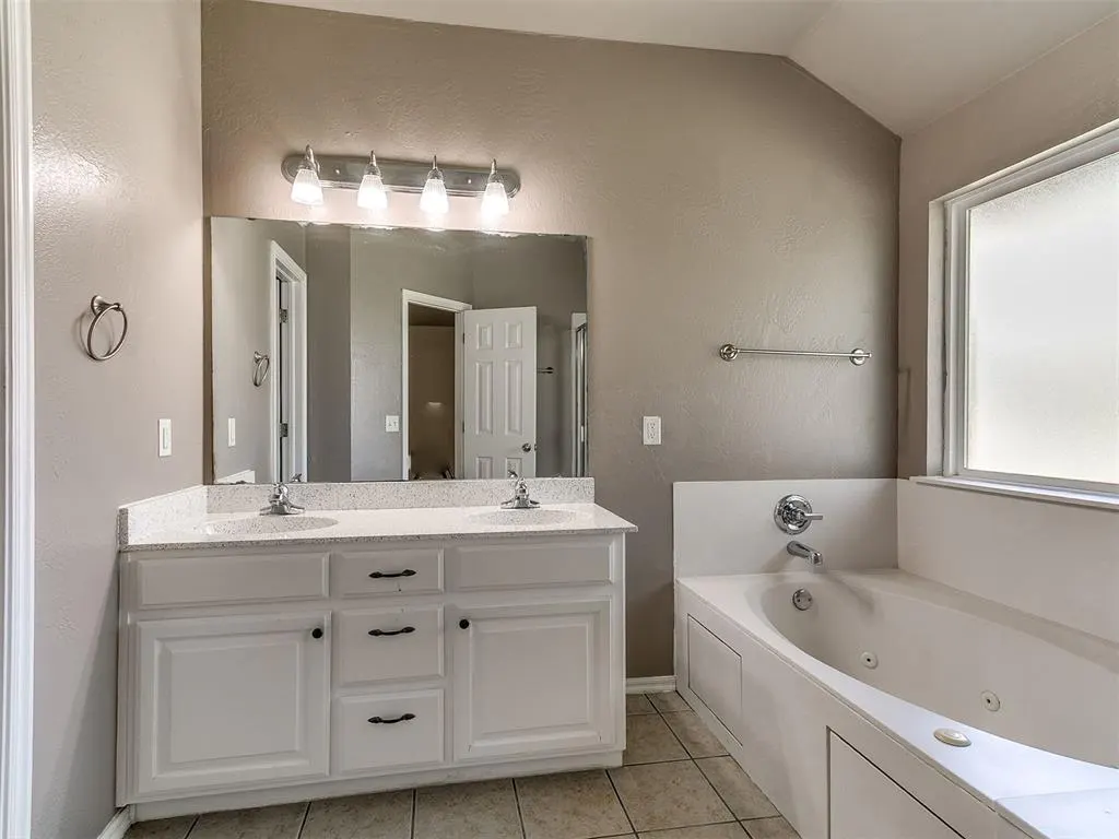 Photo 44 — 14421 Timberdale Drive, Choctaw, OK 73020