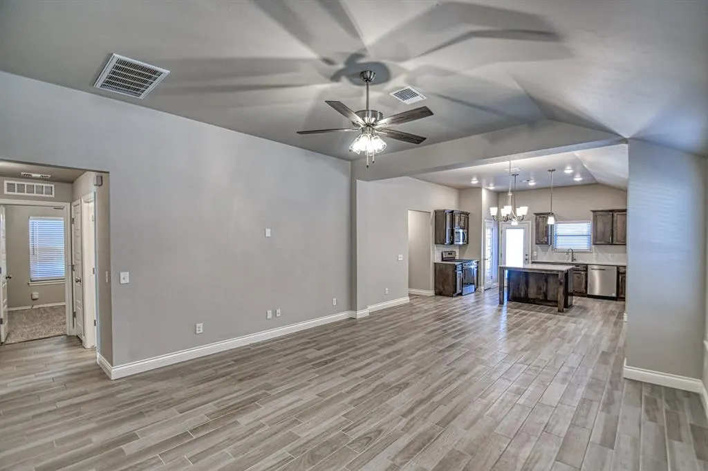 Photo 20 — 12817 NW 4th Street, Yukon, OK 73099