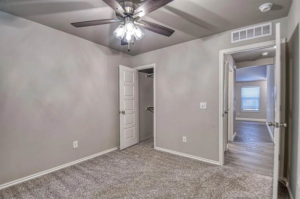 Photo 32 — 12817 NW 4th Street, Yukon, OK 73099