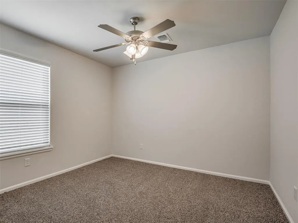 Photo 36 — 12825 NW 3rd Terrace, Yukon, OK 73099