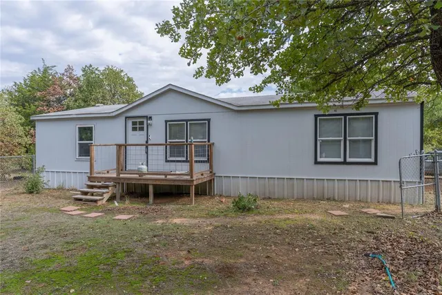Photo 2 — 4701 Chelsea Lane, Choctaw, OK 73020