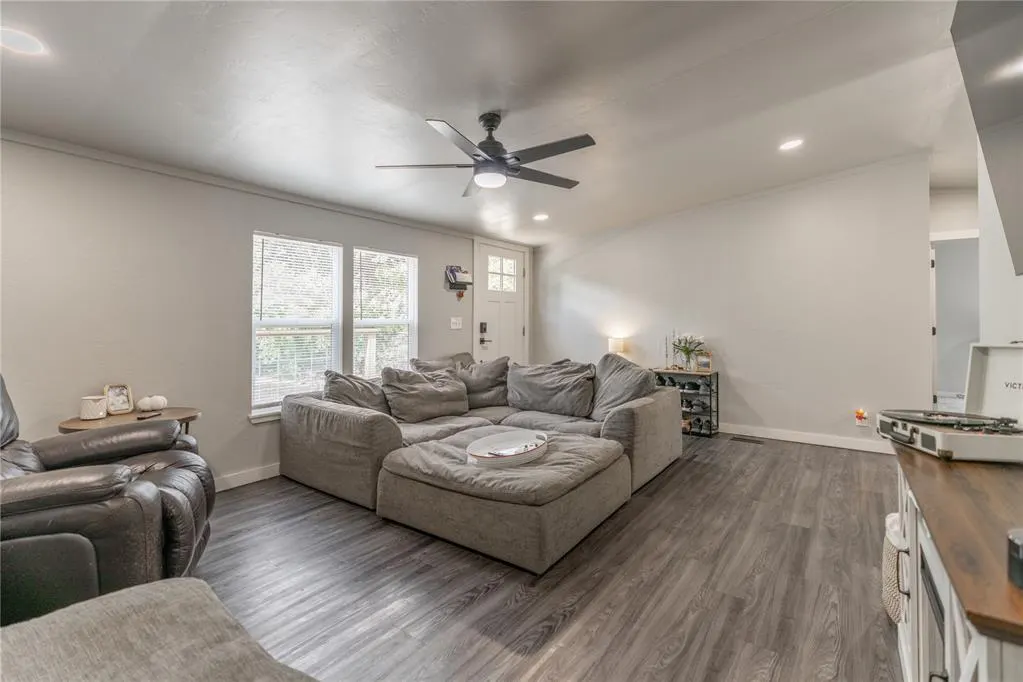 Photo 6 — 4701 Chelsea Lane, Choctaw, OK 73020