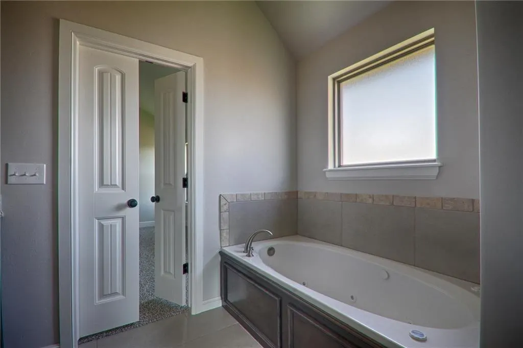 Photo 14 — 13341 Outdoor Living Drive, Piedmont, OK 73078