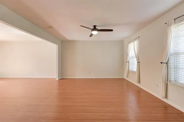 Photo 7 — 616 Redstone Avenue, Edmond, OK 73013