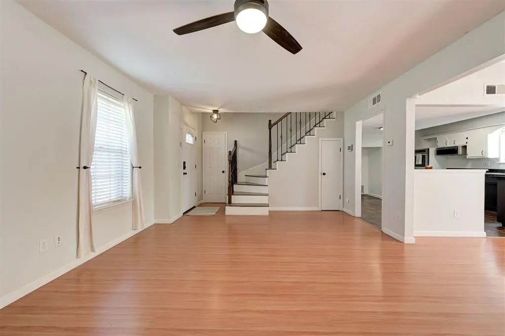 Photo 10 — 616 Redstone Avenue, Edmond, OK 73013