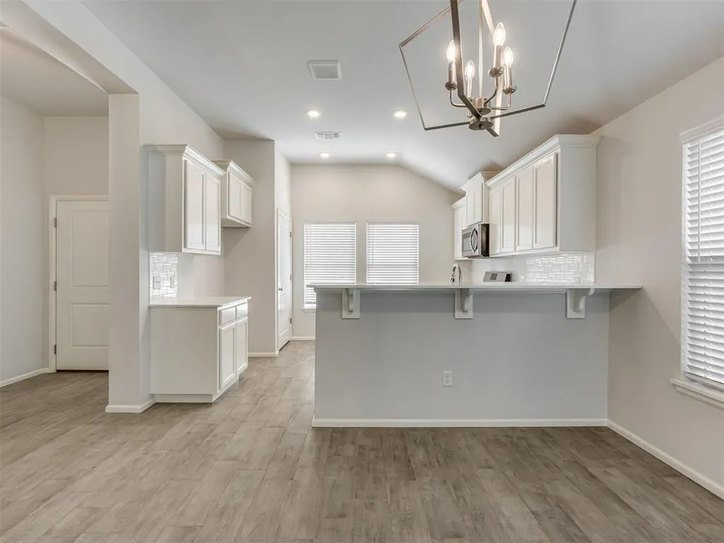 Photo 21 — 241 Vista Drive, Yukon, OK 73099