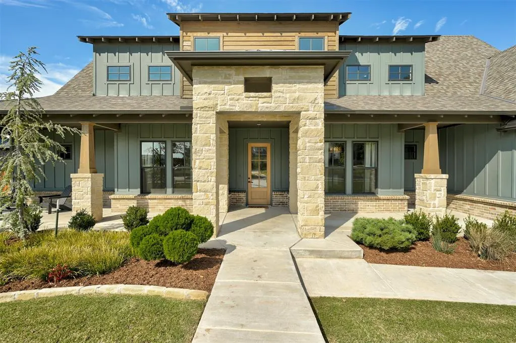 Photo 4 — 3801 Union Park Place, Edmond, OK 73034