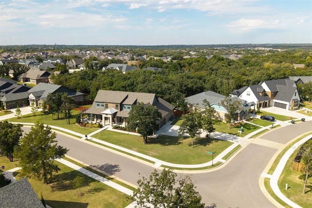 Photo 41 — 3801 Union Park Place, Edmond, OK 73034
