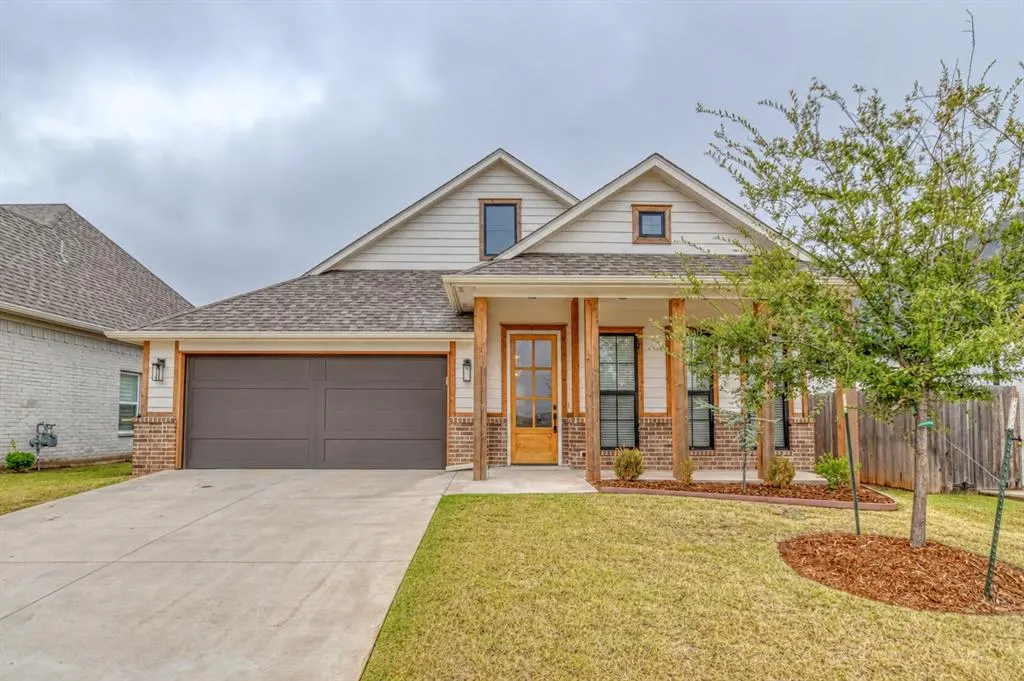 Front exterior — 2433 NW 179th Street, Edmond, OK 73012