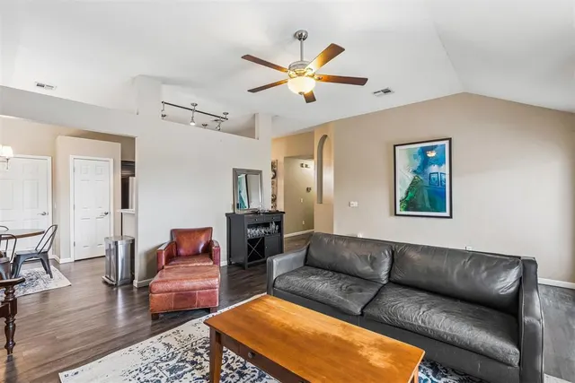 Photo 6 — 16412 Osceola Trail, Edmond, OK 73013