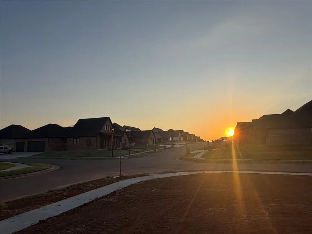 Photo 24 — 11517 NW 103rd Street, Yukon, OK 73099