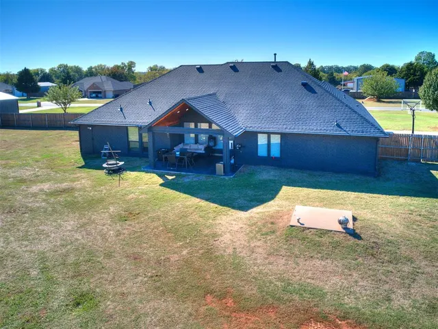 Photo 7 — 2407 County Road 1195, Tuttle, OK 73089