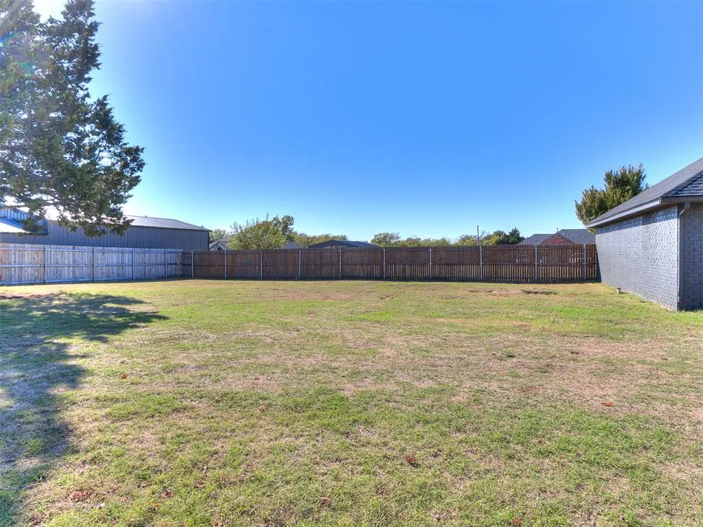 Photo 11 — 2407 County Road 1195, Tuttle, OK 73089