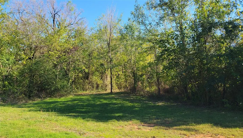 Front exterior — E Fay Street, Shawnee, OK 74801