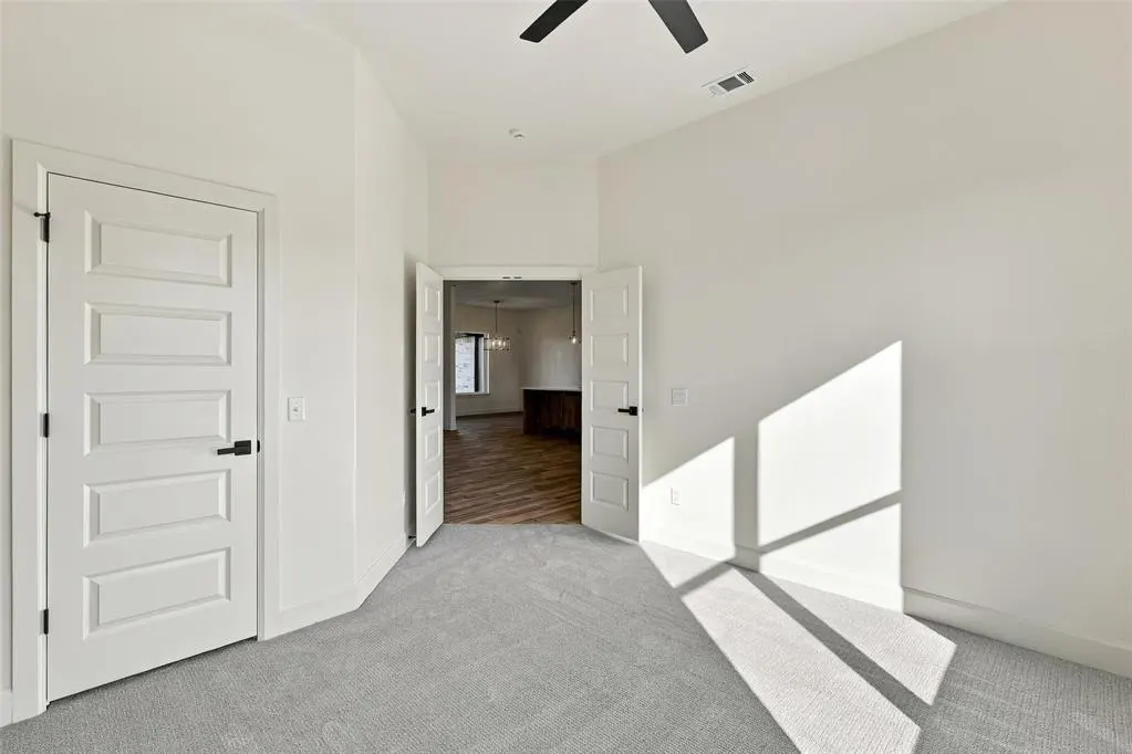 Photo 7 — 9301 Elisabeth Drive, Guthrie, OK 73044