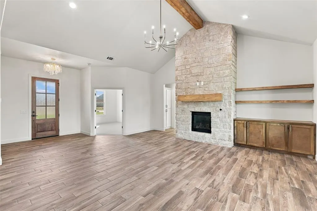 Photo 10 — 9301 Elisabeth Drive, Guthrie, OK 73044