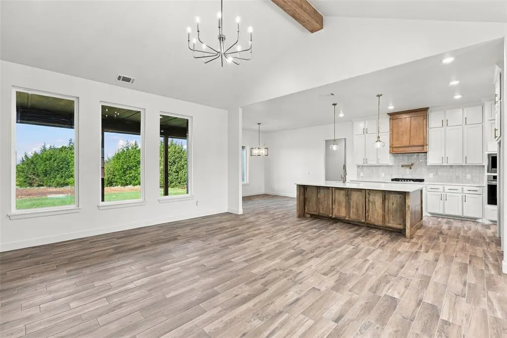 Photo 12 — 9301 Elisabeth Drive, Guthrie, OK 73044