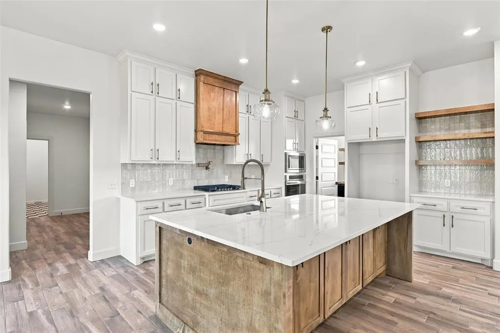 Photo 15 — 9301 Elisabeth Drive, Guthrie, OK 73044